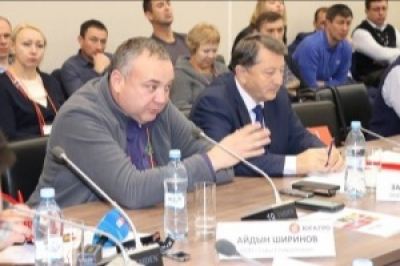 Наперсточник Демьян Кулагин представил свою антикоррупционную программу